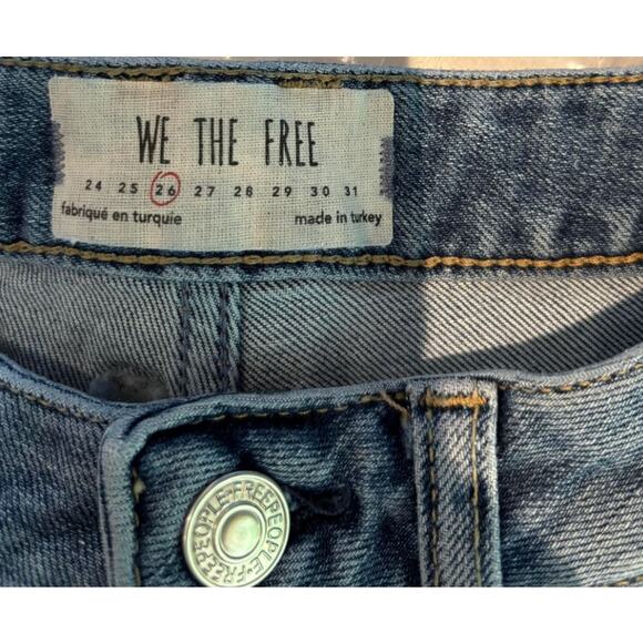 Women's We The Free / Free People Distressed Boot Cut Blue Jeans, Size 26, EUC - Picture 4 of 4